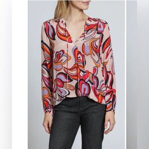 APNY Print Surplice Neck Top in retro floral print large